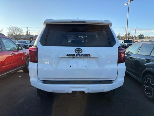 2023 Toyota 4Runner SR5 Premium