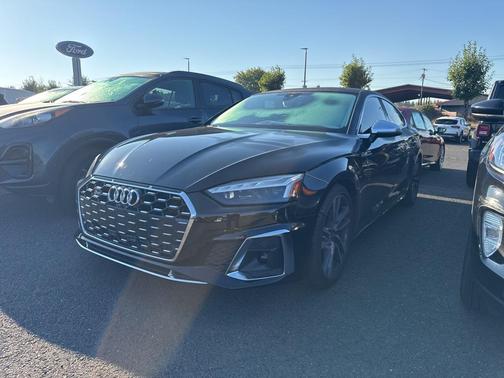2022 Audi S5 Premium Plus TFSI quattro Tiptronic