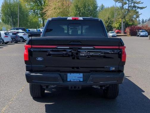 2025 Ford F-150 Lightning LARIAT