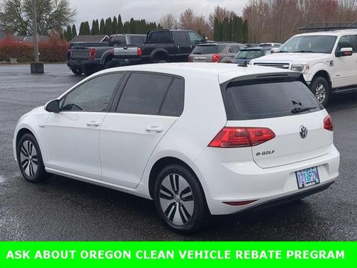 2016 Volkswagen e-Golf SE