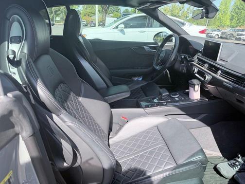 Daytona Gray Pearl Effect/Black Roof 2019 Audi S5 3.0T Prestige