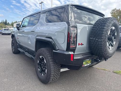 2024 GMC HUMMER EV SUV 2X