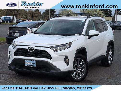 2019 Toyota RAV4 XLE Premium