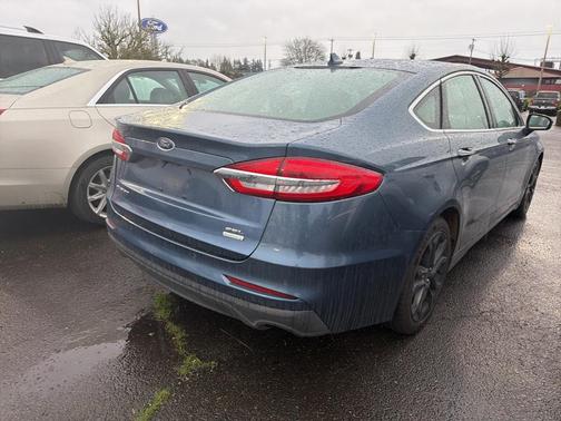 2019 Ford Fusion SEL