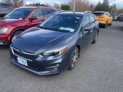 Carbide Gray Metallic 2017 Subaru Impreza 2.0i Limited