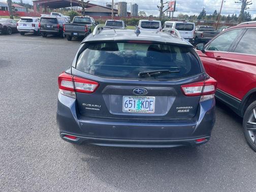 Carbide Gray Metallic 2017 Subaru Impreza 2.0i Limited