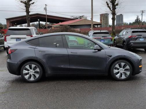 2021 Tesla Model Y Long Range Dual Motor All-Wheel Drive