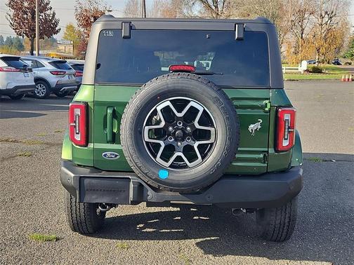 2025 Ford Bronco Outer Banks