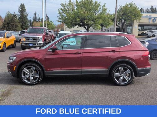 Cardinal Red Metallic 2020 Volkswagen Tiguan 2.0T SEL