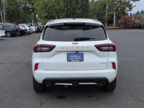 STAR WHITE METALLIC TRI-COAT 2023 Ford Escape ST-Line Select