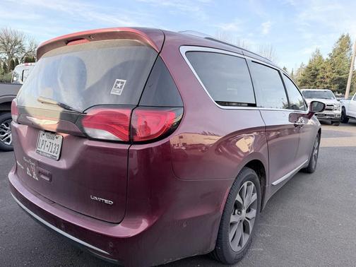2017 Chrysler Pacifica Limited