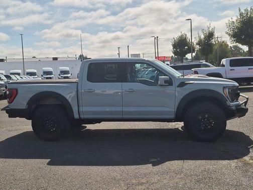 AVALANCHE 2023 Ford F-150 Raptor