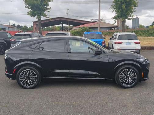 2024 Ford Mustang Mach-E Premium