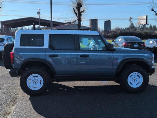 2025 Ford Bronco Heritage Edition