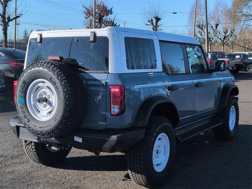 2025 Ford Bronco Heritage Edition