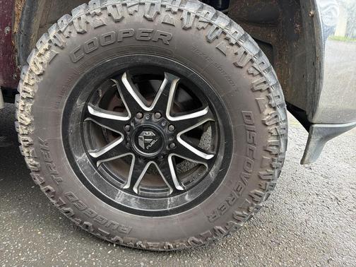 2019 RAM 2500 Tradesman Crew Cab 4x4 8' Box