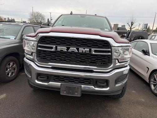 2019 RAM 2500 Tradesman Crew Cab 4x4 8' Box