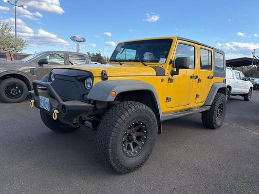 Detonator Yellow Clearcoat/Black Hard Top 2009 Jeep Wrangler Unlimited X