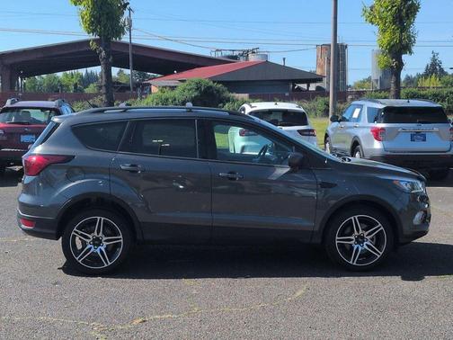 MAGNETIC METALLIC 2019 Ford Escape SEL