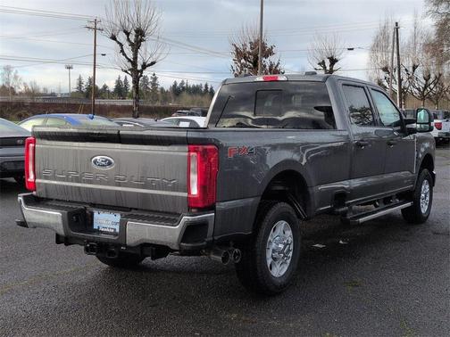 2026 Ford F-350 XLT