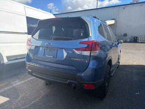 Horizon Blue Pearl 2019 Subaru Forester Limited
