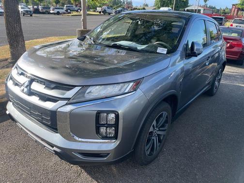 Mercury Gray Metallic 2020 Mitsubishi Outlander Sport SE