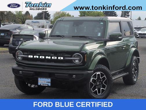 ERUPTION GREEN METALLIC 2023 Ford Bronco Outer Banks