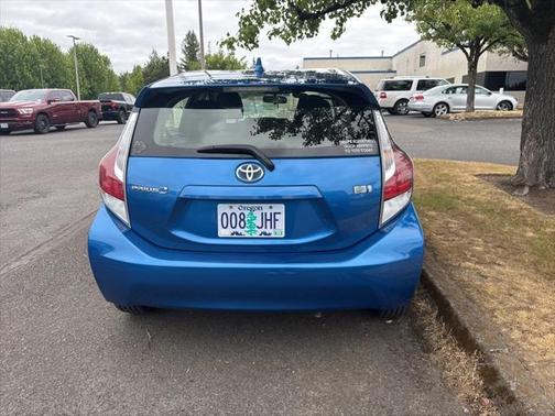 2016 Toyota Prius c Four