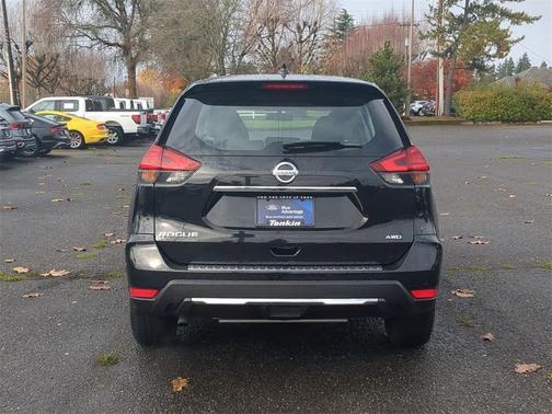 2017 Nissan Rogue S