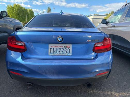 Estoril Blue Metallic 2014 BMW M235 M235i