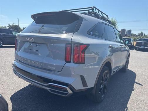 2022 Kia Sorento SX