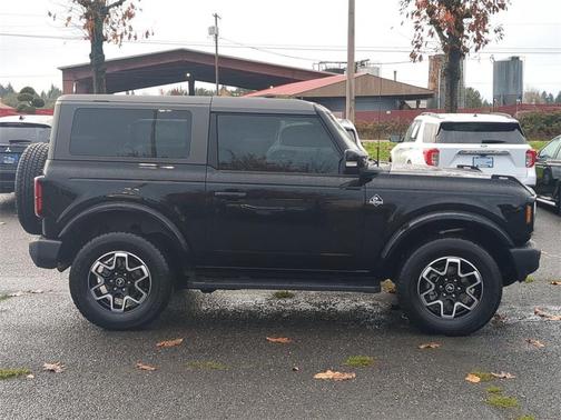 2022 Ford Bronco Outer Banks