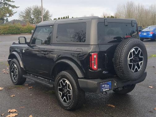 2022 Ford Bronco Outer Banks