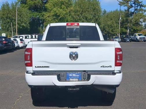 2024 RAM 2500 Laramie Crew Cab 4x4 6'4' Box