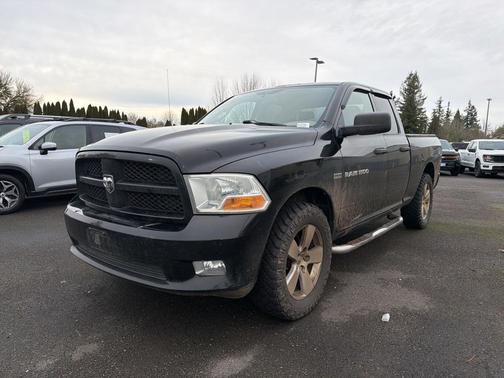 2012 RAM 1500 ST