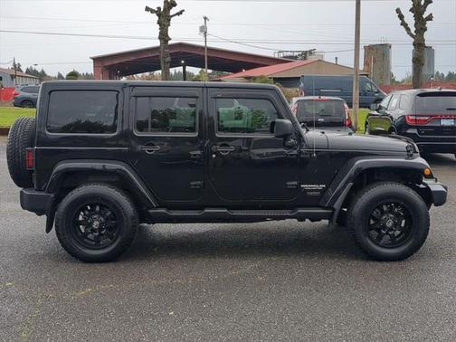 2012 Jeep Wrangler Unlimited Altitude