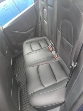 Photo 6 of 6 of 2022 Tesla Model 3 Long Range