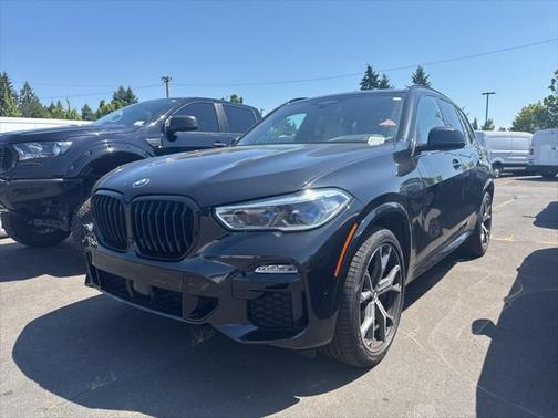 2020 BMW X5 M50i