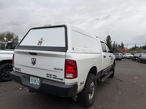 2018 RAM 3500 Tradesman Crew Cab 4x4 6'4' Box
