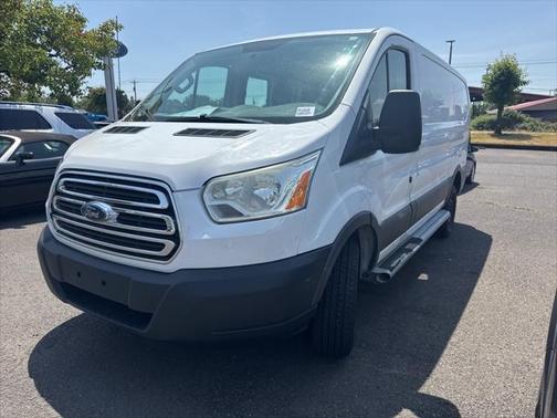 2015 Ford Transit-250 Base