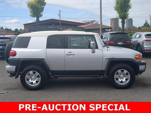 2008 Toyota FJ Cruiser Base