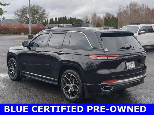 2022 Jeep Grand Cherokee Summit
