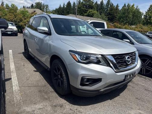 2019 Nissan Pathfinder SV
