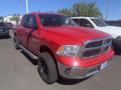 2017 RAM 1500 SLT