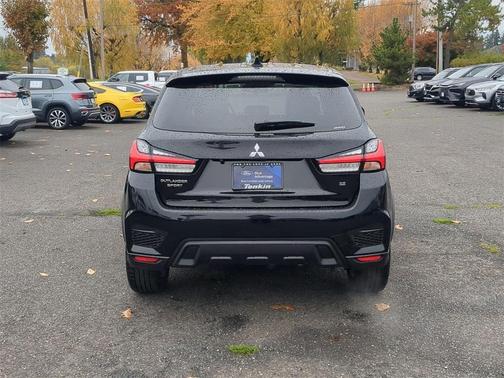 2024 Mitsubishi Outlander Sport SE