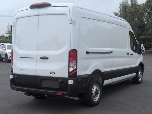 OXFORD WHITE 2026 Ford Transit-250 Base