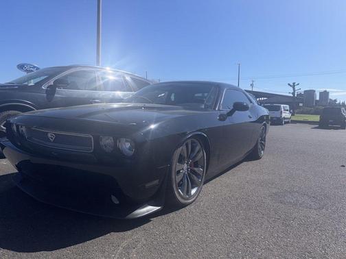 Black Clearcoat 2013 Dodge Challenger SRT8