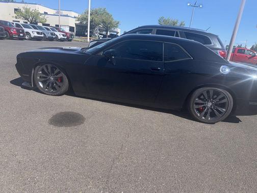 Black Clearcoat 2013 Dodge Challenger SRT8