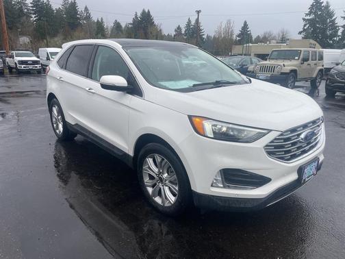 2023 Ford Edge Titanium