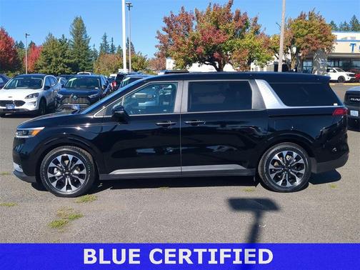 2024 Kia Carnival EX